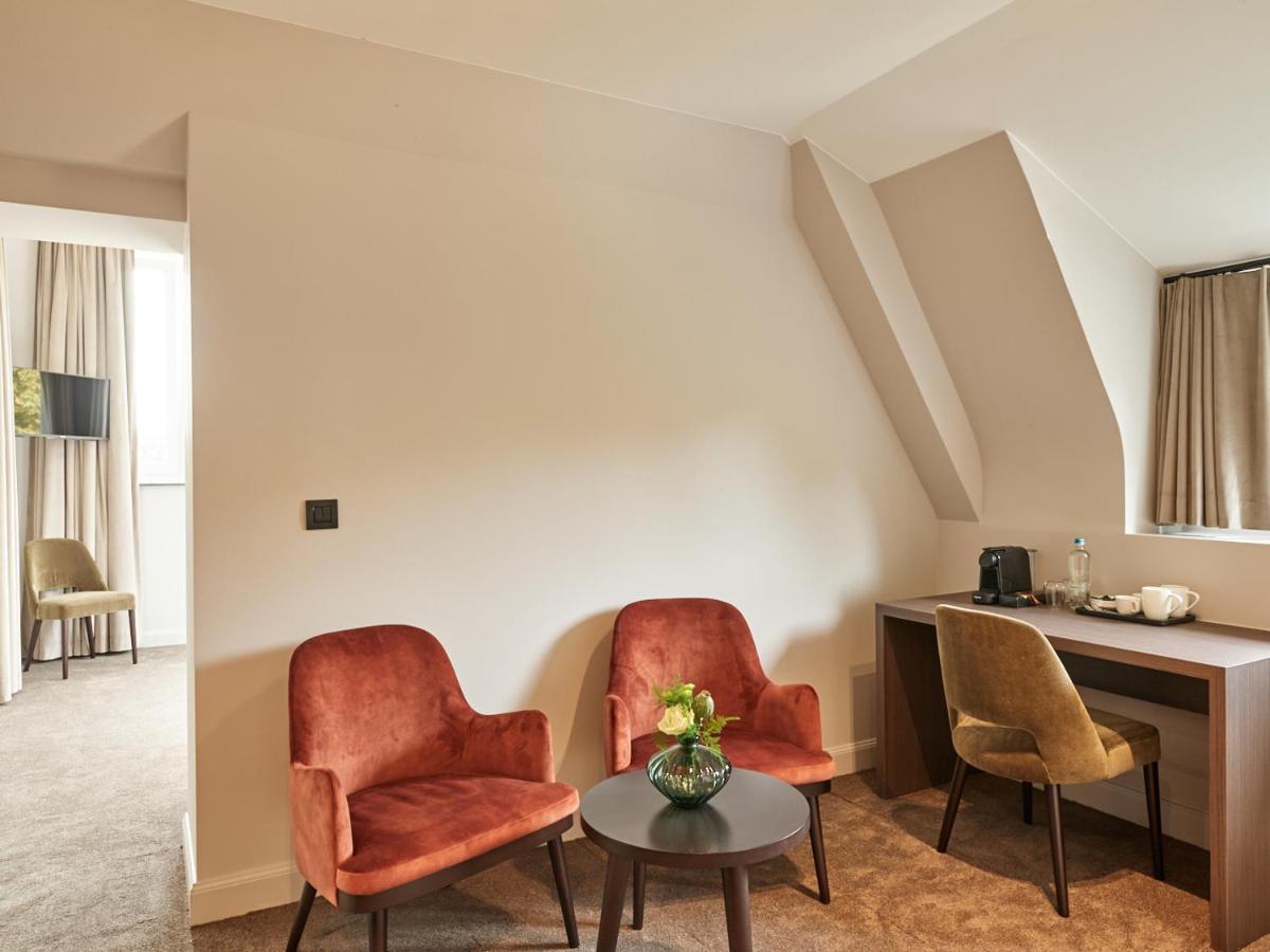 Boutique Hotel Ter Wallen Izegem Exteriör bild