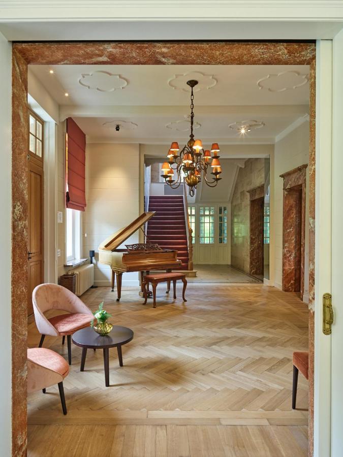 Boutique Hotel Ter Wallen Izegem Exteriör bild
